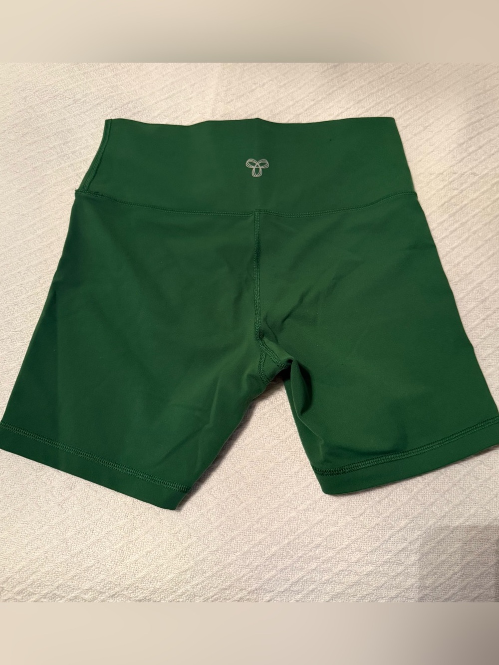 Aritzia TNA Green High-Rise Bike Shorts